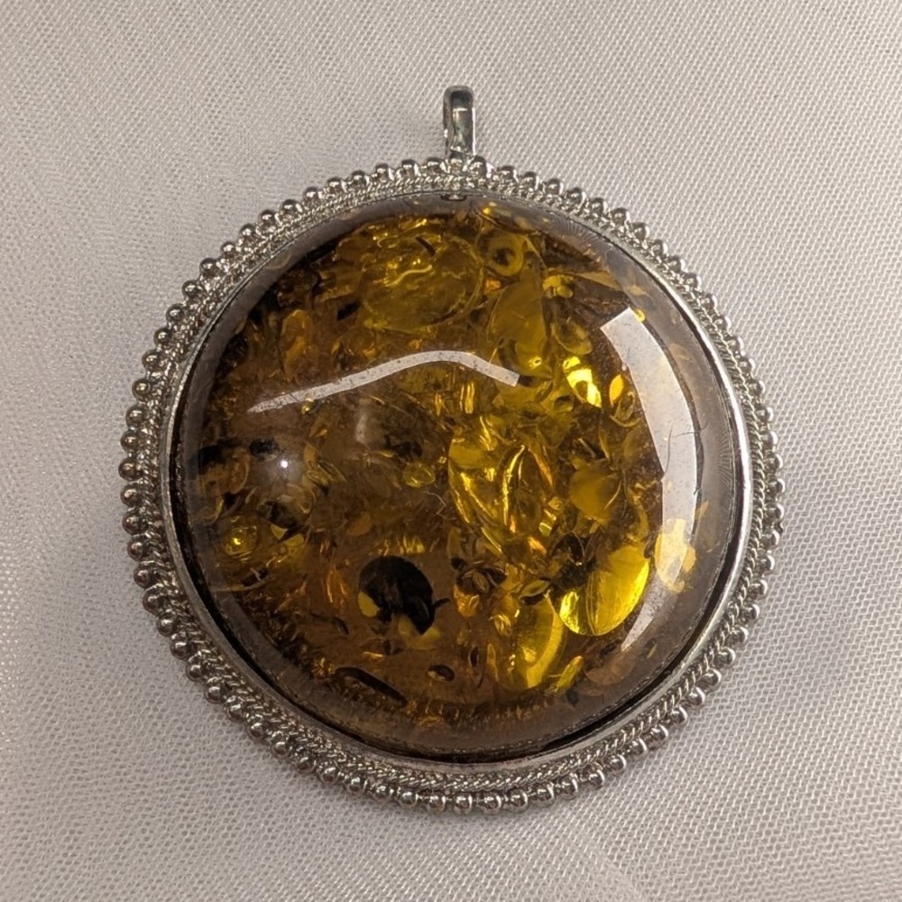 Silver Tone Faux Amber Statement Pendant – Large Round Cabochon Vintage